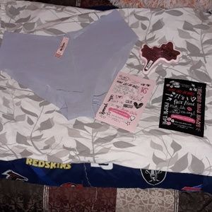 FINAL SALE✔AUTENTIC 4 PIECE VS/PINK BUNDLE NWT